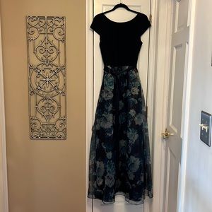 Slyn beautiful and flattering evening gown